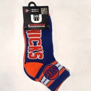 NBA New York Knicks 3-pack Kids' Blue and Orange Athletic Socks Sz. 9-11 Large